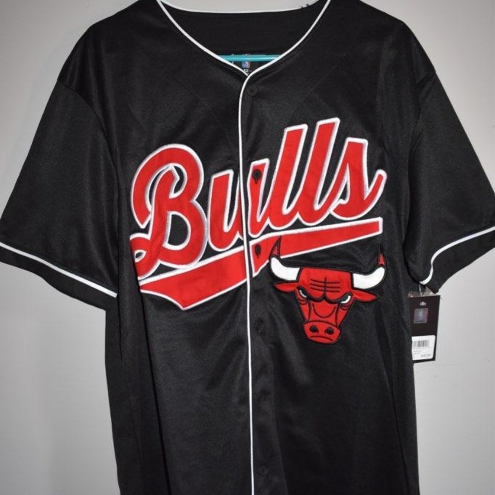 Bulls shirt